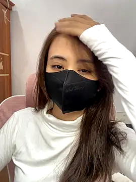 Mochi21 online show from 12-15-25, 03:44