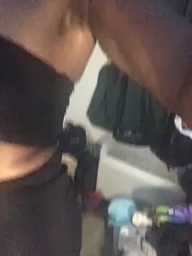 Snapshot of CinnaCakesss chatting on 02-07-26, 09:02 CinnaCakesss online show from 02-07-26, 09:02