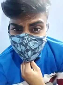 Snapshot of YourTarzan chatting on 01-08-26, 05:21 YourTarzan online show from 01-08-26, 05:21