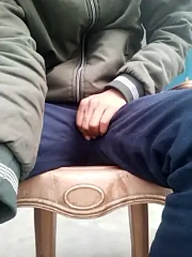 Snapshot of YourTarzan chatting on 01-09-26, 04:26 YourTarzan online show from 01-09-26, 04:26