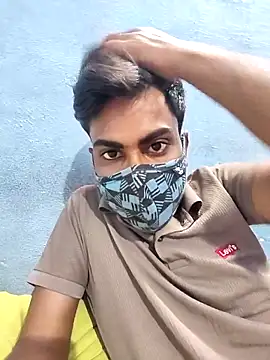 Snapshot of YourTarzan chatting on 04-03-26, 02:04 YourTarzan online show from 04-03-26, 02:04