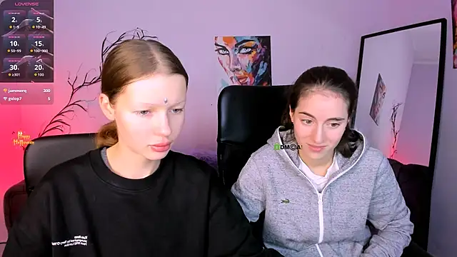 Snapshot of khloebeauty chatting on 11-08-25, 08:18 khloebeauty online show from 11-08-25, 08:18