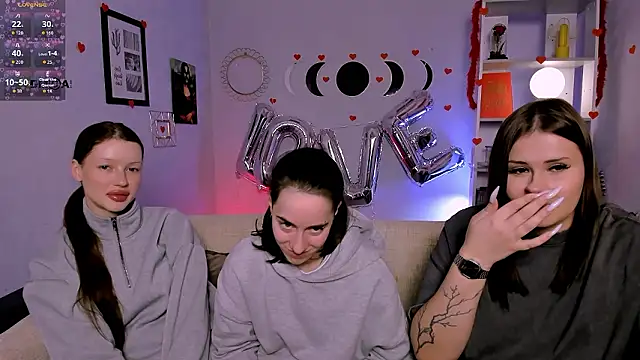 Snapshot of khloebeauty chatting on 02-10-26, 08:46 khloebeauty online show from 02-10-26, 08:46