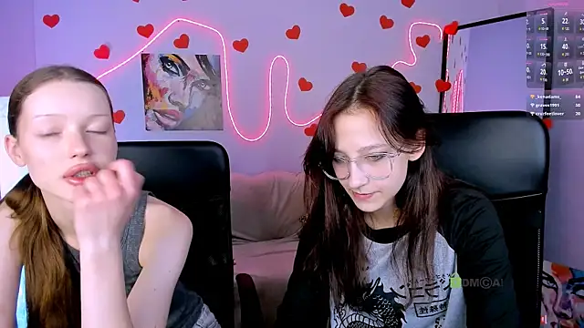 Snapshot of khloebeauty chatting on 02-20-26, 08:20 khloebeauty online show from 02-20-26, 08:20