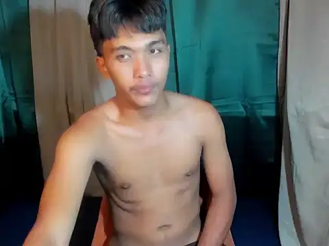 chris hot asian loverboy online show from 03-30-26, 10:38