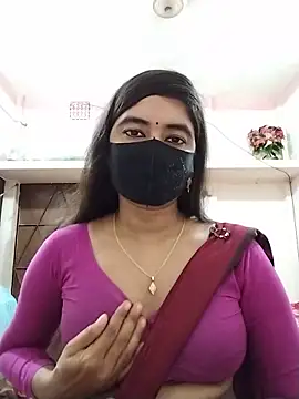 Puja-Rane online show from 06-08-26, 02:23