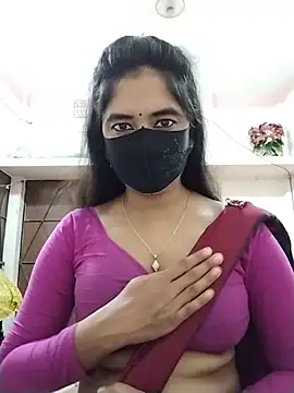 Puja-Rane online show from 06-10-26, 02:34