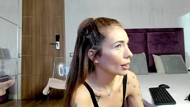 JessicaSky  online show from 06-13-26, 07:45