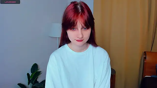 Snapshot of KatyKufel chatting on 11-04-25, 06:40 KatyKufel online show from 11-04-25, 06:40