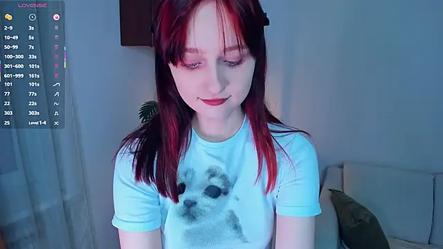 Snapshot of KatyKufel chatting on 12-16-25, 06:46 KatyKufel online show from 12-16-25, 06:46