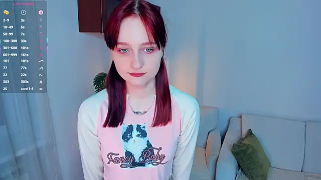 Snapshot of KatyKufel chatting on 12-17-25, 06:58 KatyKufel online show from 12-17-25, 06:58