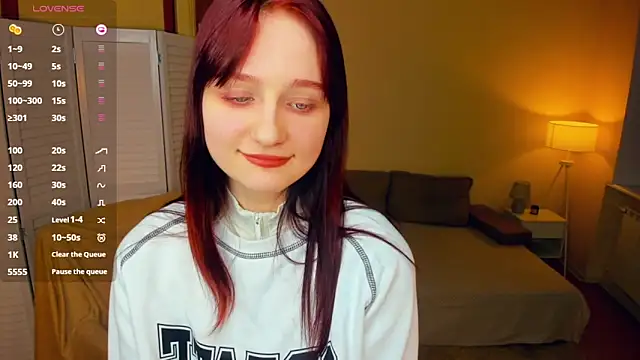 Snapshot of KatyKufel chatting on 03-13-26, 07:09 KatyKufel online show from 03-13-26, 07:09