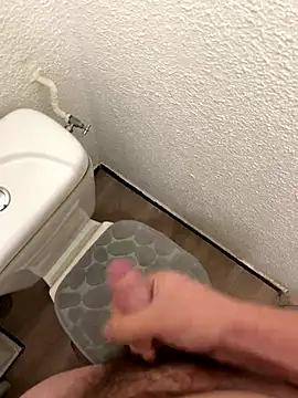 Snapshot of Yayou83 chatting on 12-05-25, 04:32 Yayou83 online show from 12-05-25, 04:32