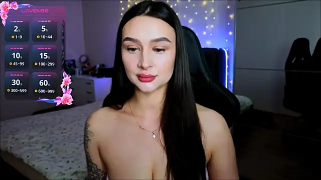 Veronica Larsson online show from 07-09-26, 08:24
