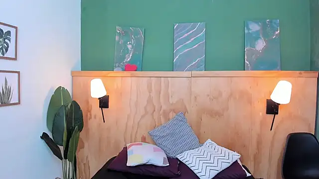 Snapshot of aliceandsia chatting on 11-26-25, 07:15 aliceandsia online show from 11-26-25, 07:15