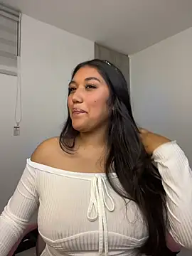 SharaRous online show from 06-11-26, 03:04