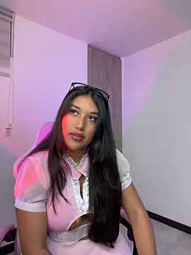 SharaRous online show from 06-17-26, 12:57