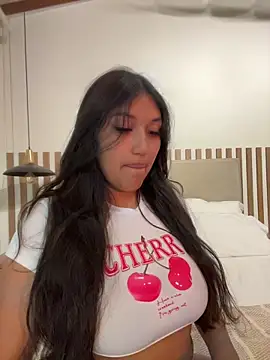 SharaRous online show from 07-22-26, 10:23
