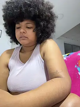 Snapshot of Rizos_hot_official chatting on 05-15-26, 12:23 Rizos hot official online show from 05-15-26, 12:23