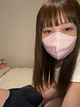Snapshot of erokami36 chatting on 05-22-26, 03:39 erokami36 online show from 05-22-26, 03:39