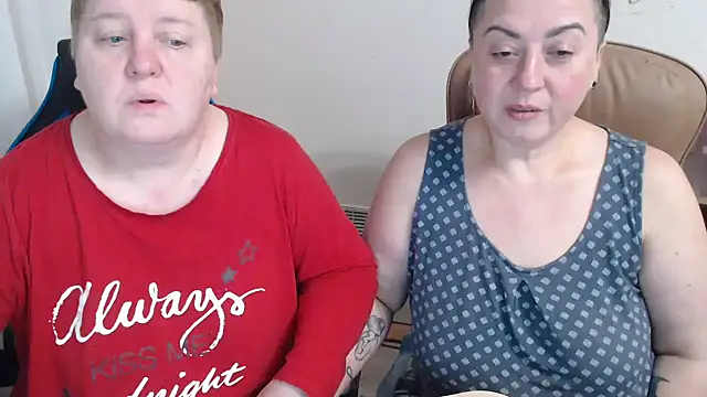 Bertie Adeline online show from 11-26-25, 03:46