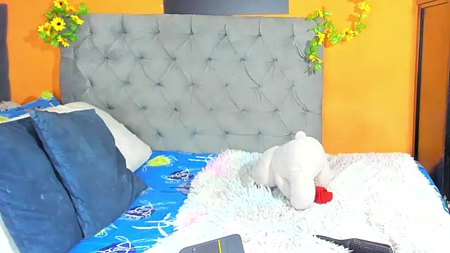 nahiroby ebony online show from 07-15-26, 03:17