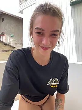   grace   online show from 04-28-26, 06:07