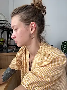   grace   online show from 04-30-26, 05:47