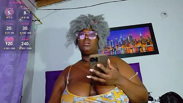 ebony NeighborMoans online show from 08-05-26, 03:09