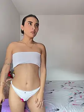 Snapshot of Zafira_Montiel chatting on 11-04-25, 07:24 Zafira Montiel online show from 11-04-25, 07:24