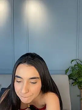 Snapshot of Zafira_Montiel chatting on 11-26-25, 08:21 Zafira Montiel online show from 11-26-25, 08:21