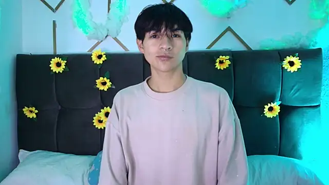 AleAurarashi online show from 04-29-26, 10:52