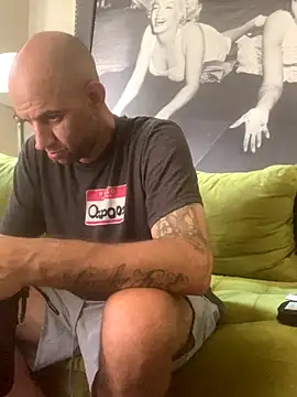 Hothotboyg online show from 09-08-25, 10:53