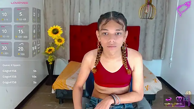 luisa  torres online show from 11-30-25, 03:10