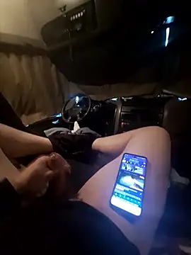 Snapshot of maciasgda chatting on 01-12-26, 11:15 maciasgda online show from 01-12-26, 11:15