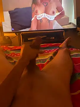 Snapshot of Dani3l17_ chatting on 02-27-26, 06:19 Dani3l17 online show from 02-27-26, 06:19