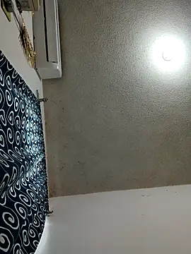 Jovenlechoso2044 online show from 09-28-25, 09:31