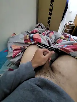 Snapshot of WelloffUpthrow chatting on 01-09-26, 11:28 WelloffUpthrow online show from 01-09-26, 11:28