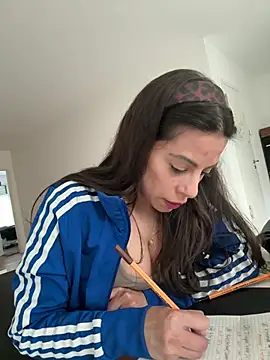 Snapshot of Teparolaverga1990 chatting on 03-25-26, 04:57 Teparolaverga1990 online show from 03-25-26, 04:57