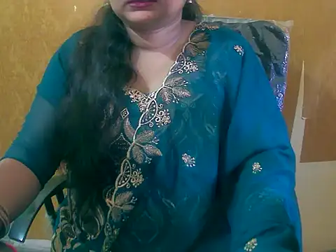 Snapshot of Saniya_K chatting on 09-29-25, 09:25 Saniya K online show from 09-29-25, 09:25