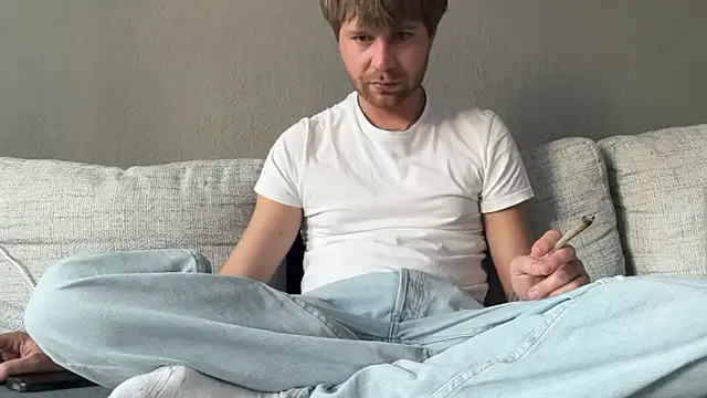 Snapshot of RioBlaze chatting on 03-23-26, 06:06 RioBlaze online show from 03-23-26, 06:06