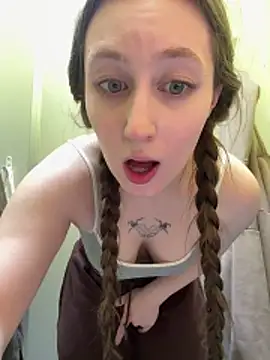 FroggyAnna online show from 04-29-26, 05:30