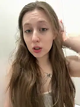 FroggyAnna online show from 07-17-26, 04:01