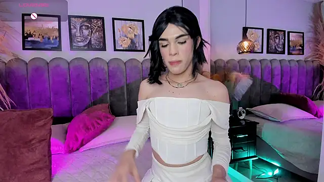 Snapshot of Valery_Rosse__ chatting on 10-23-25, 12:59 Valery Rosse   online show from 10-23-25, 12:59