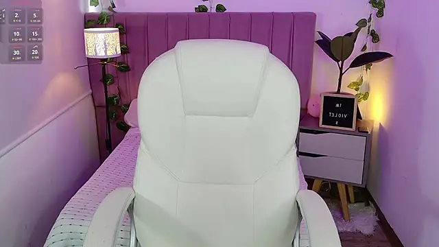 Snapshot of VioletBlacke_ chatting on 11-10-25, 02:38 VioletBlacke online show from 11-10-25, 02:38