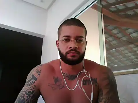 Mitt1993b online show from 09-19-25, 05:02