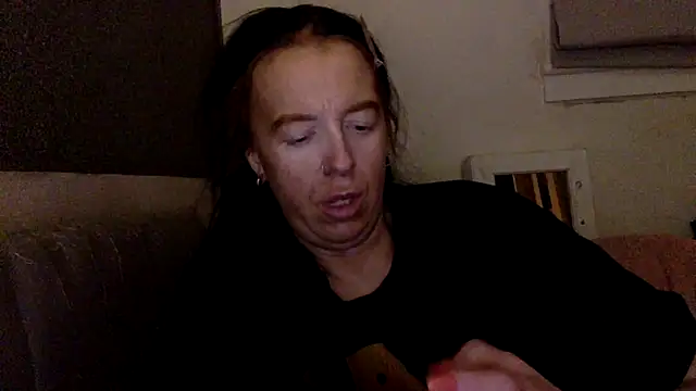 Snapshot of Bellababexox_ chatting on 04-06-26, 04:46 Bellababexox online show from 04-06-26, 04:46