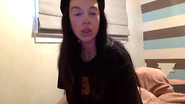 Snapshot of Bellababexox_ chatting on 04-09-26, 08:42 Bellababexox online show from 04-09-26, 08:42