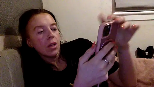 Snapshot of Bellababexox_ chatting on 04-09-26, 10:48 Bellababexox online show from 04-09-26, 10:48