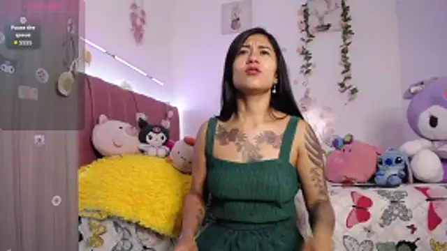 Liahdiaz  online show from 02-13-26, 01:18